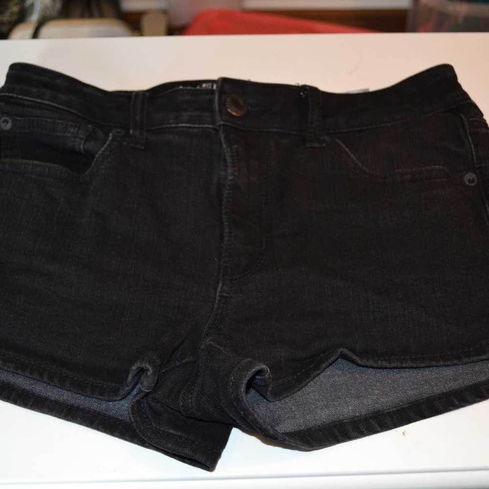American Eagle Black Shorts